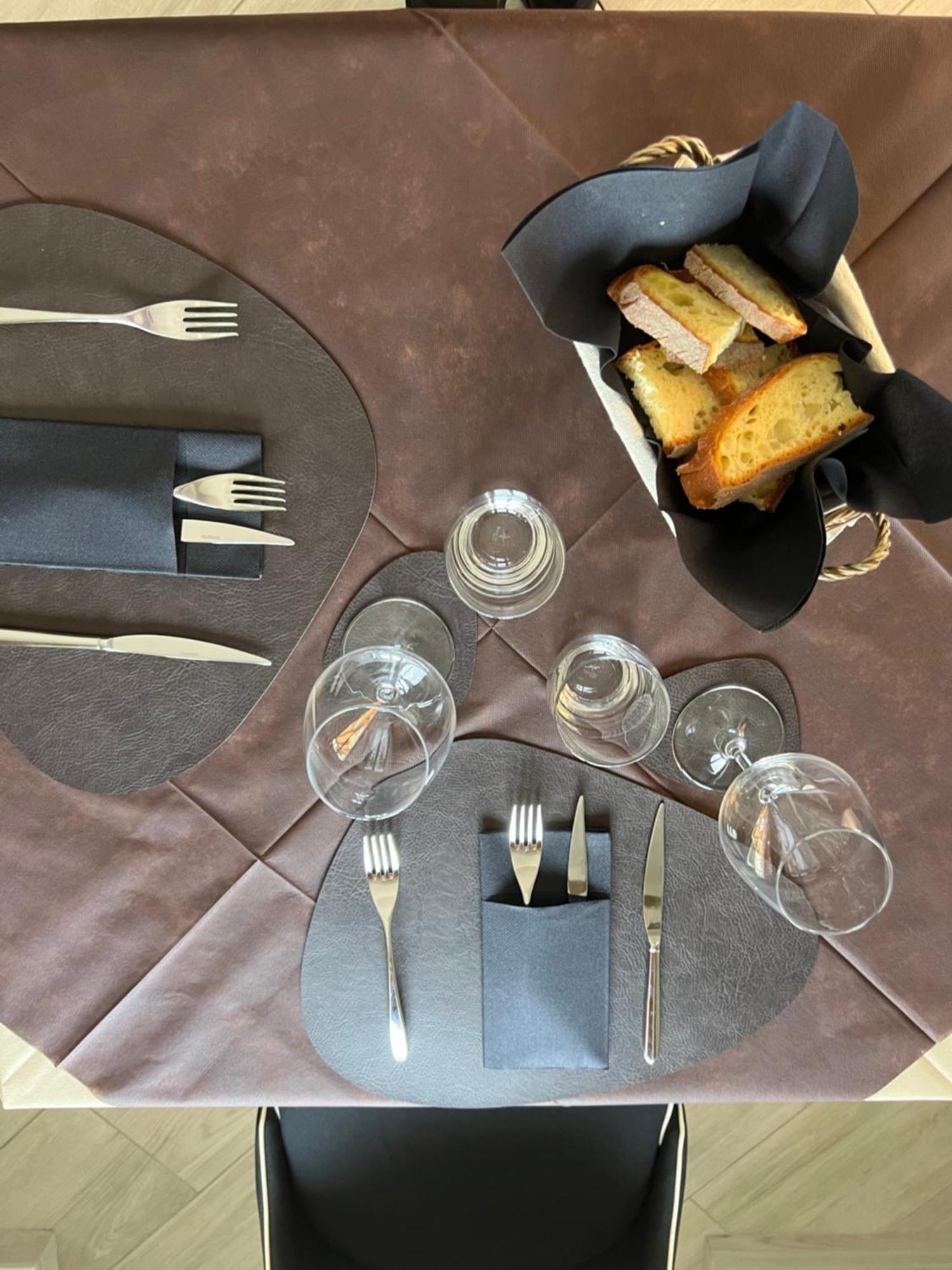 Atomos Acomodação com café da manhã Alvignano Exterior foto